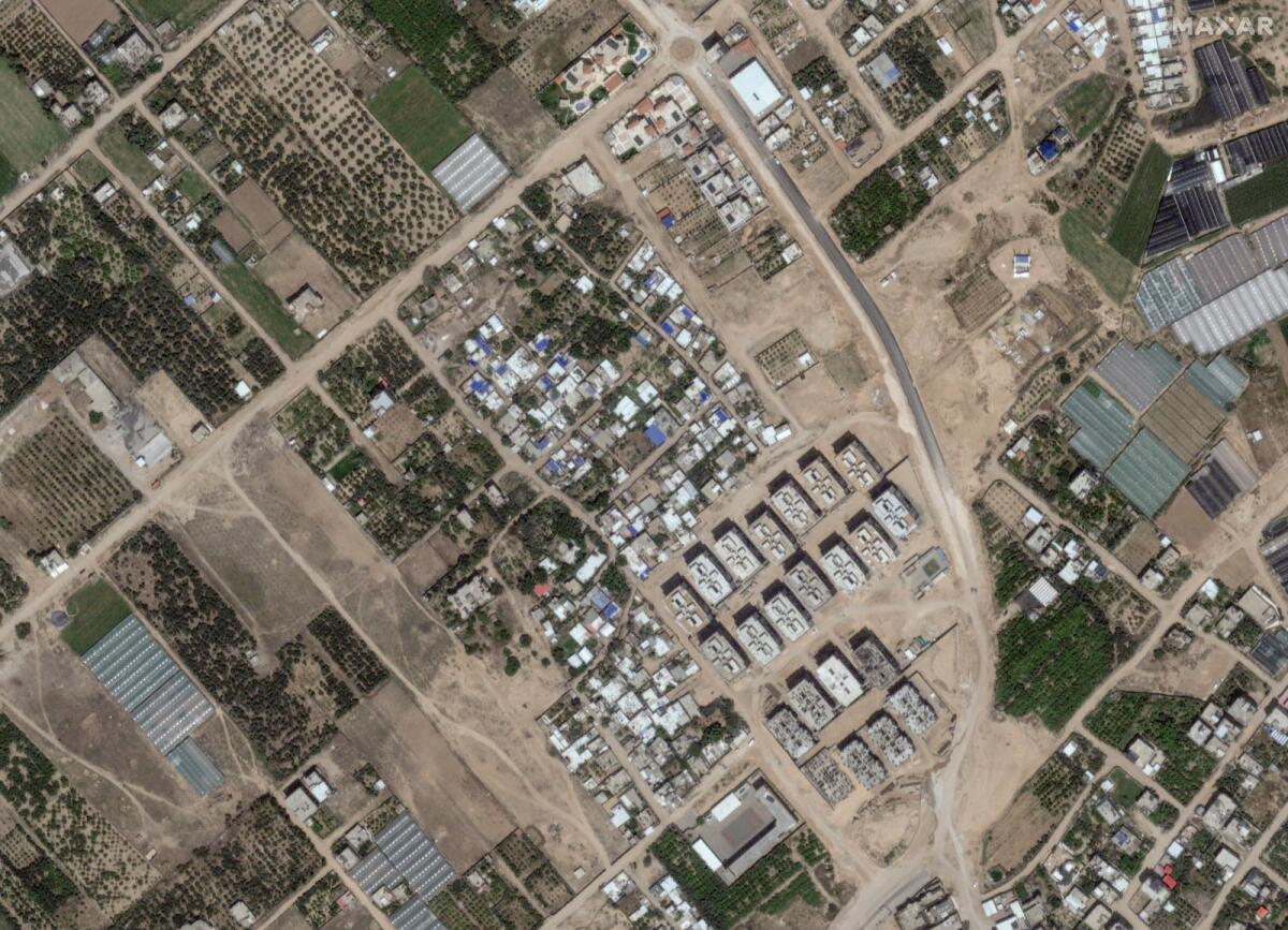 تظهر هذه الصورة التي قدمتها شركة ماكسار تكنولوجيز قبل الأضرار الكبيرة التي لحقت بالعطاطرة، شمال غزة، في 10 مايو، 2023. — AP