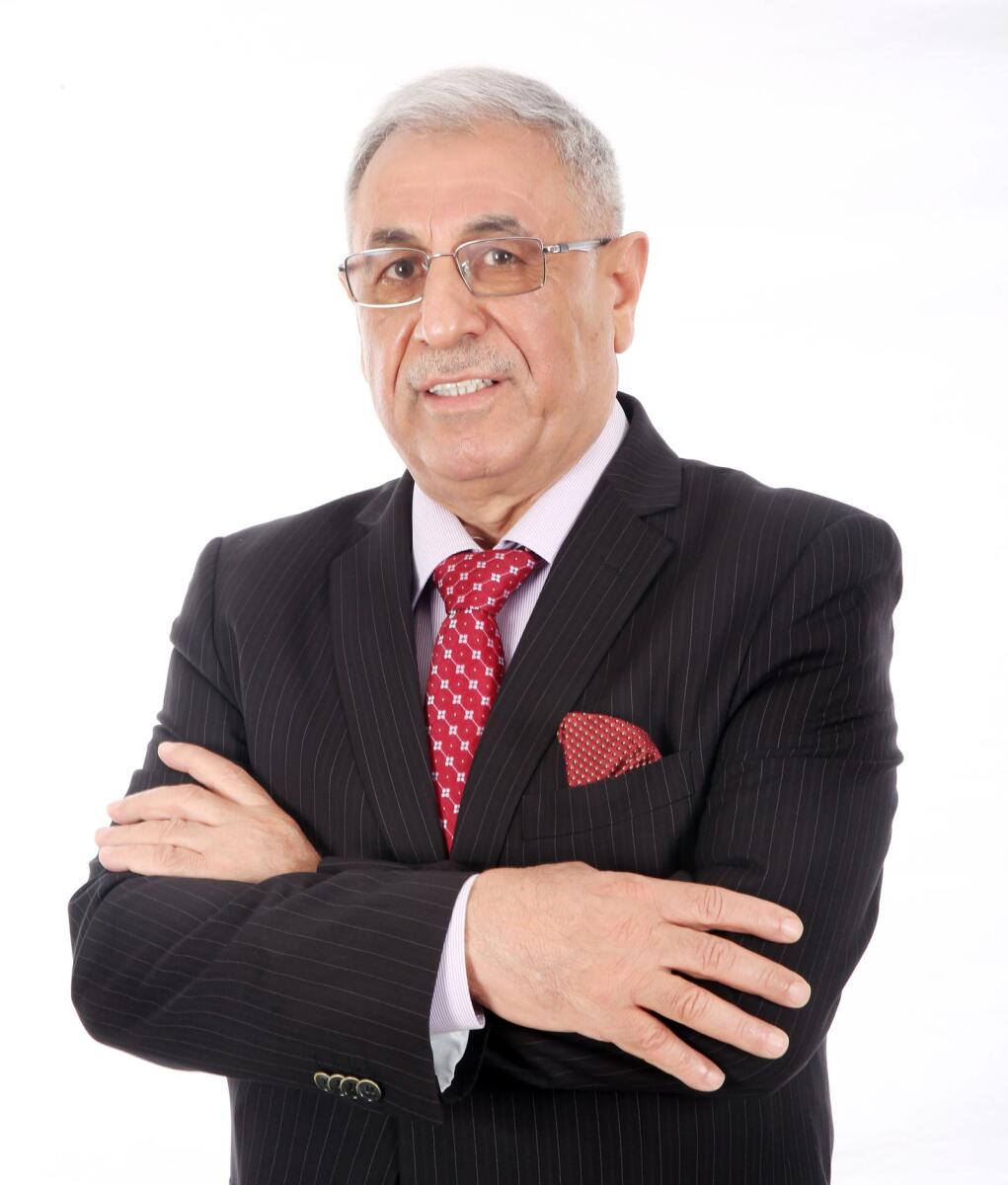 الدكتور حسين ناصر مطلك